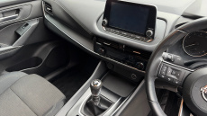 Nissan Qashqai 1.3 DiG-T MH Acenta Premium 5dr Petrol Hatchback